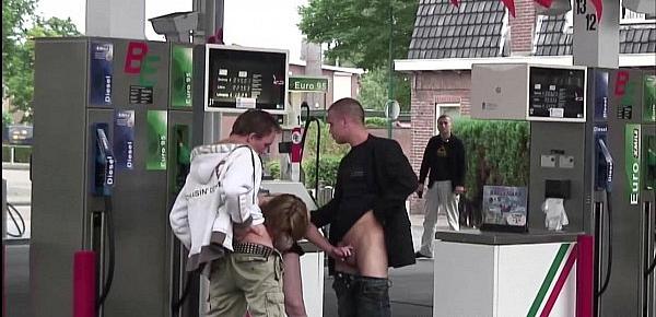  Very pregnant girl PUBLIC gangbang threesome group sex at a gas station